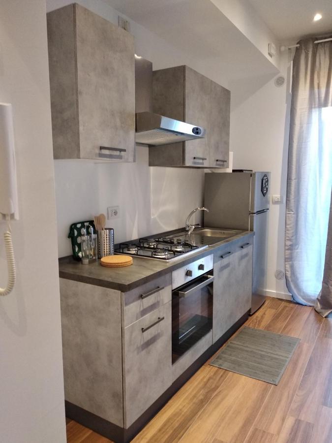Sevi Modern Stay Бари Екстериор снимка