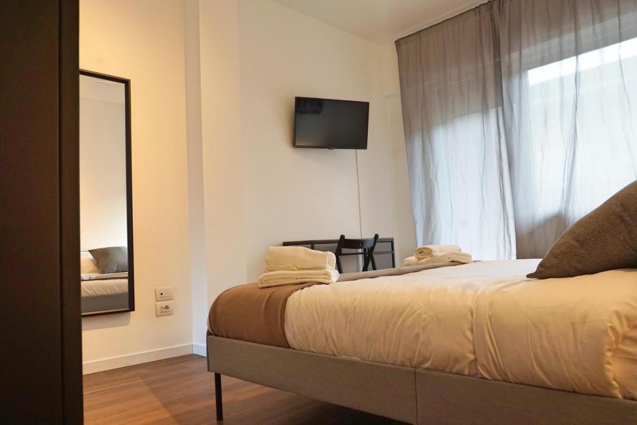 Sevi Modern Stay Бари Екстериор снимка